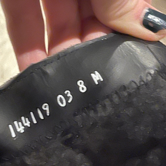 NWOT Suede Boots - Picture 8 of 8